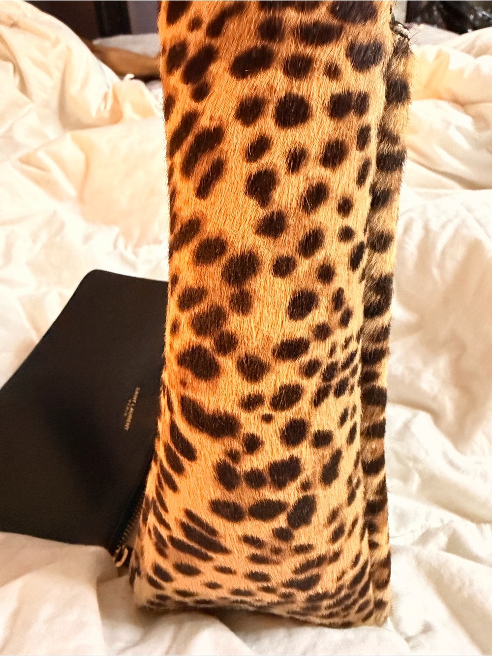 Saint Laurent Leopard-Print Shoulder Bag in Brown and Black - Picture 11 of 16